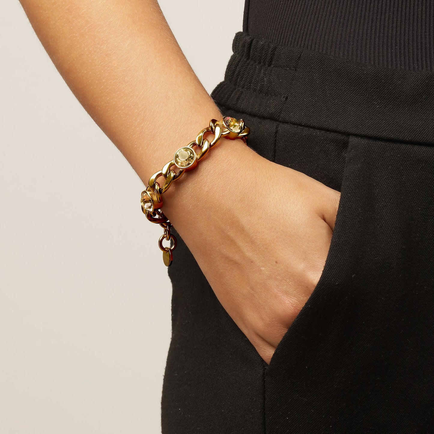 ARIANE SHINY GOLD GOLDEN BRACELET