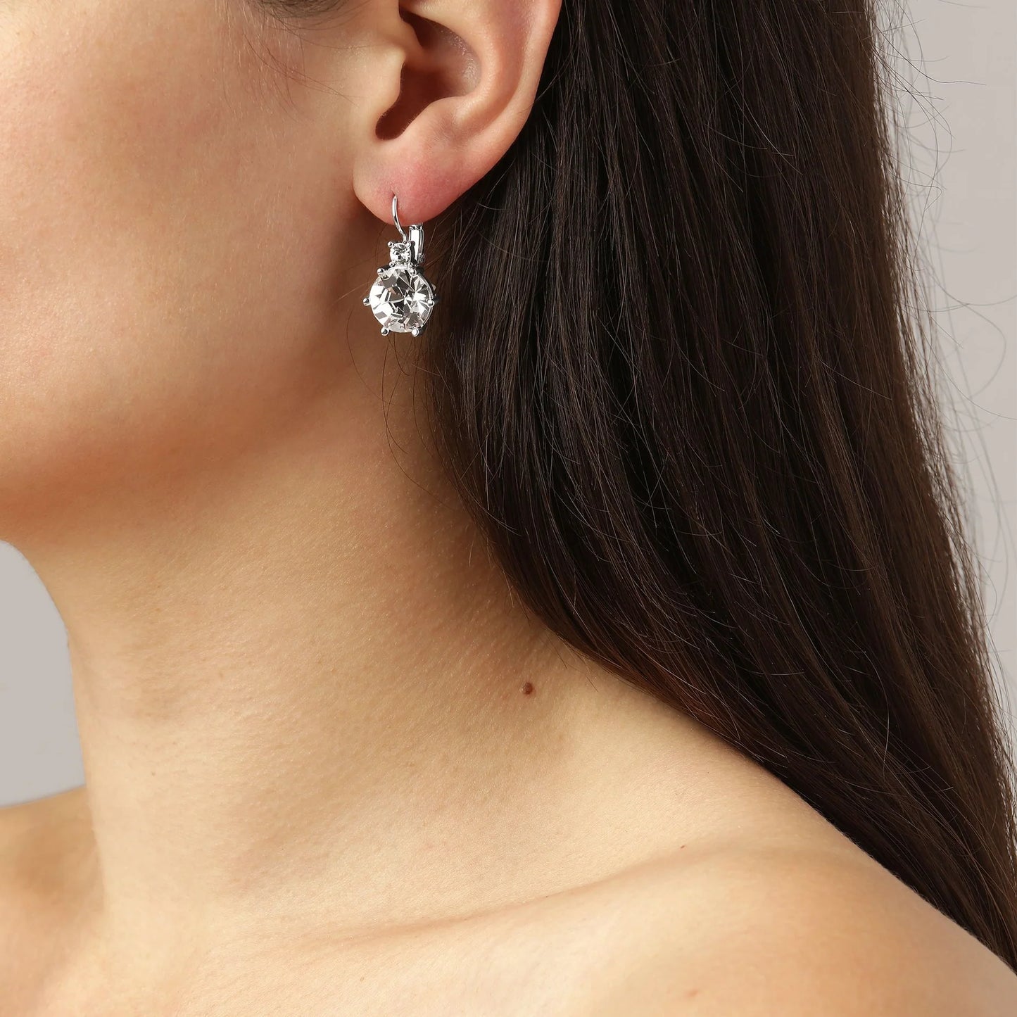 BEGONIA SHINEY SILVER CRYSTAL EARRINGS