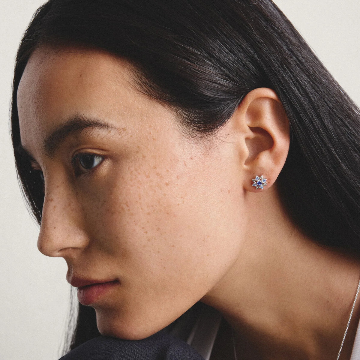 MIDNIGHT STAR STUD EARRINGS
