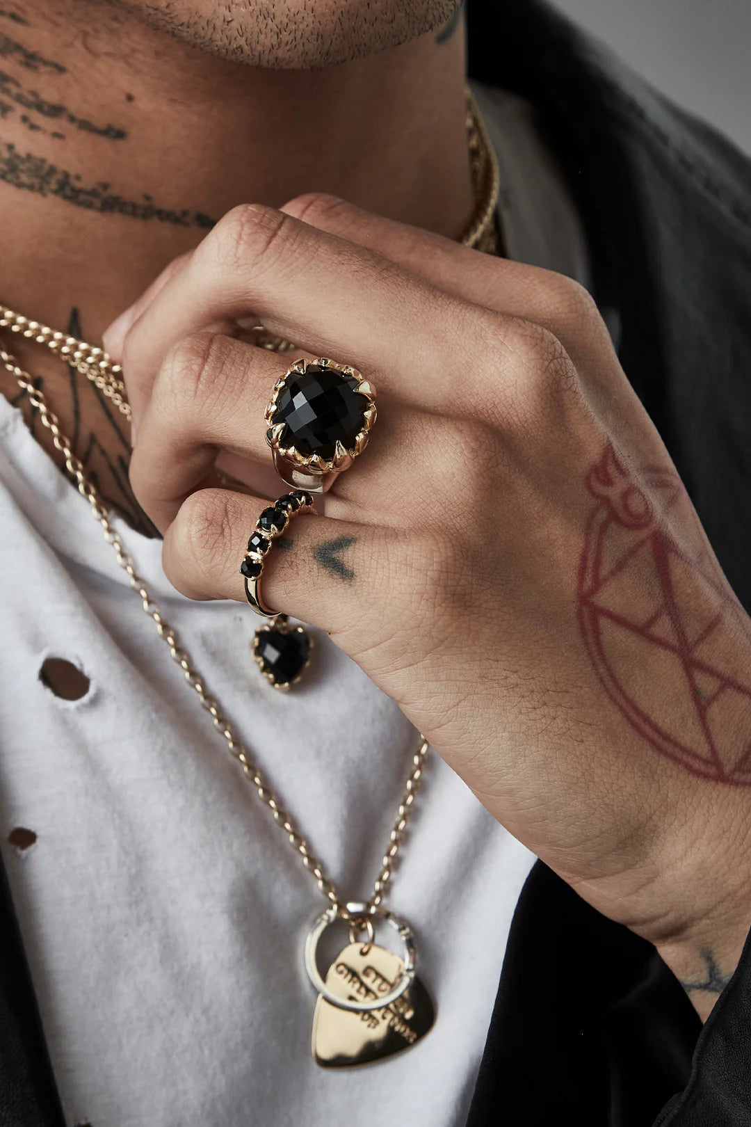 CLAW RING ONYX