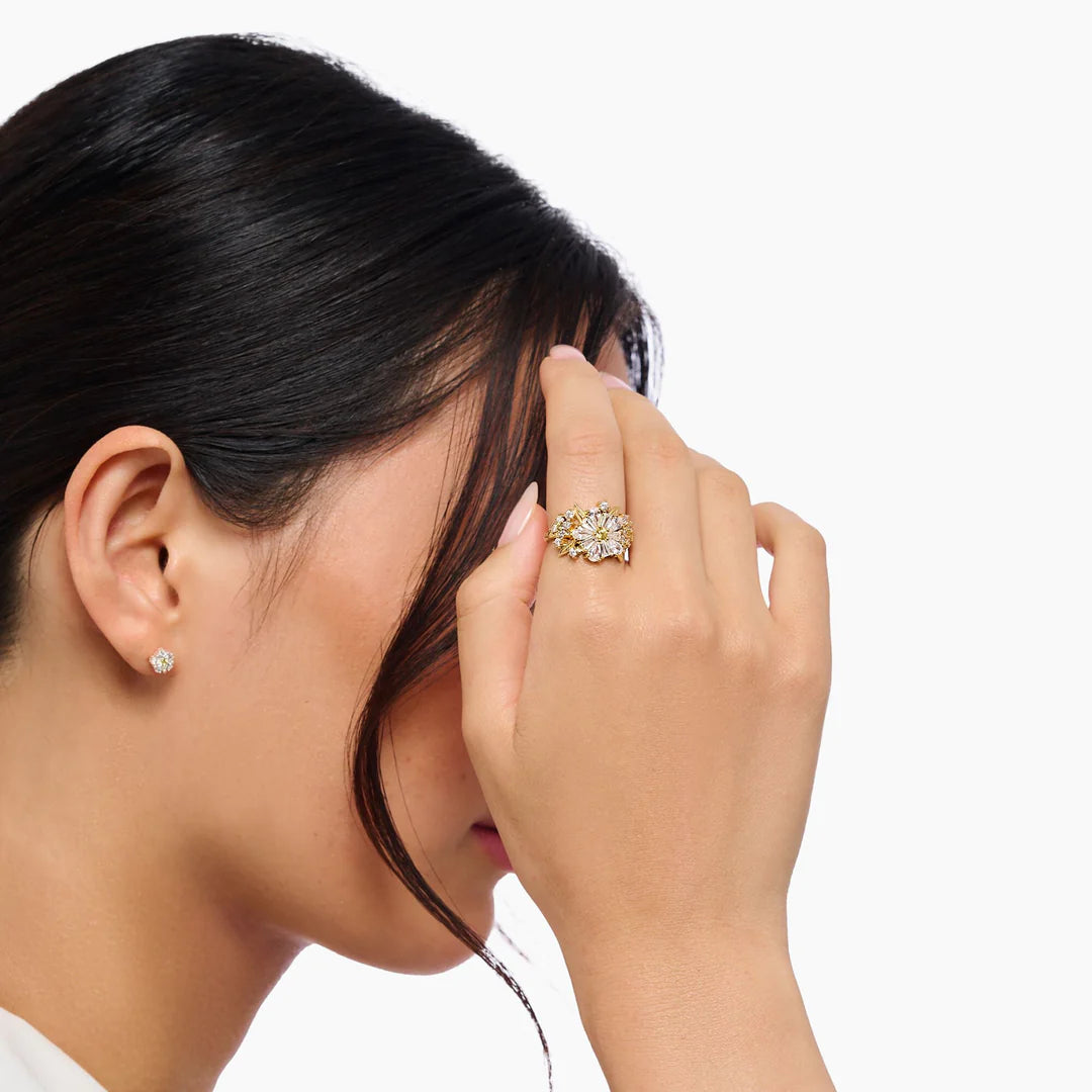 BLOOMING SKIES DAISY BOUQUET RING