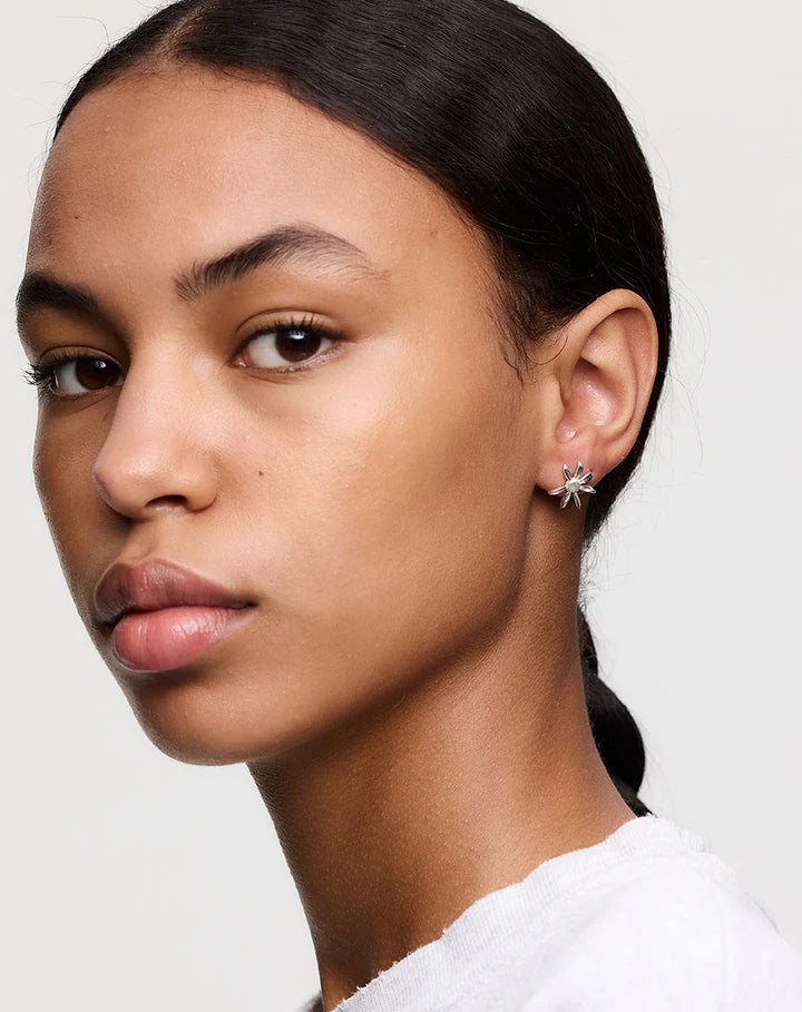 DAISY STUD EARRINGS