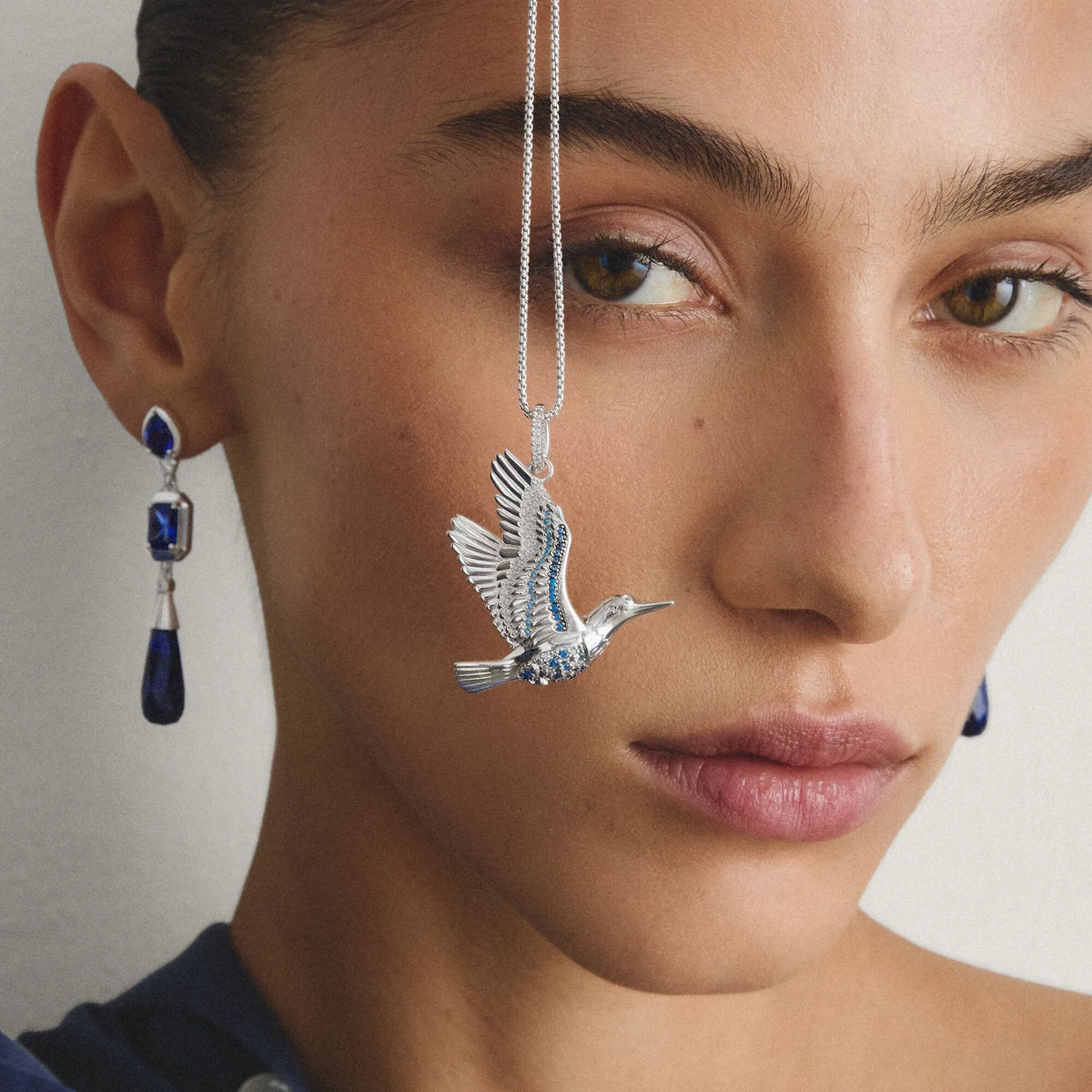 ELYNDRA KINGFISHER PENDANT
