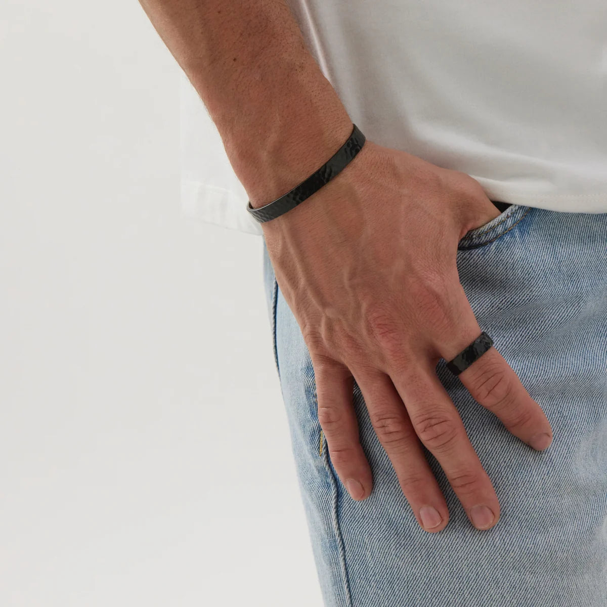 MIDNIGHT MEN'S BLACK STEEL CUFF