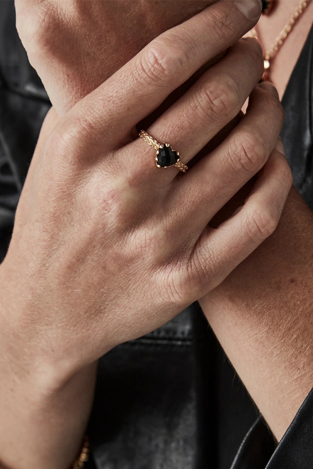 MINI CLAW RING ONYX