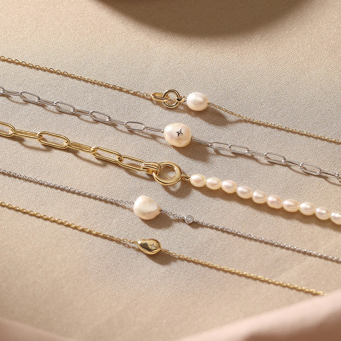 PEARL LINK CHAIN BRACELET