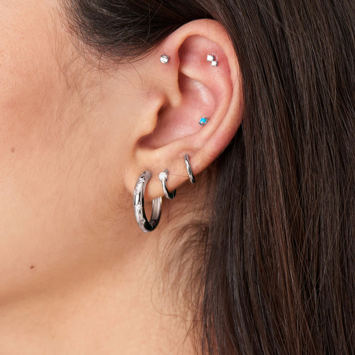 SPARKLE BARBELL SINGLE EARRING