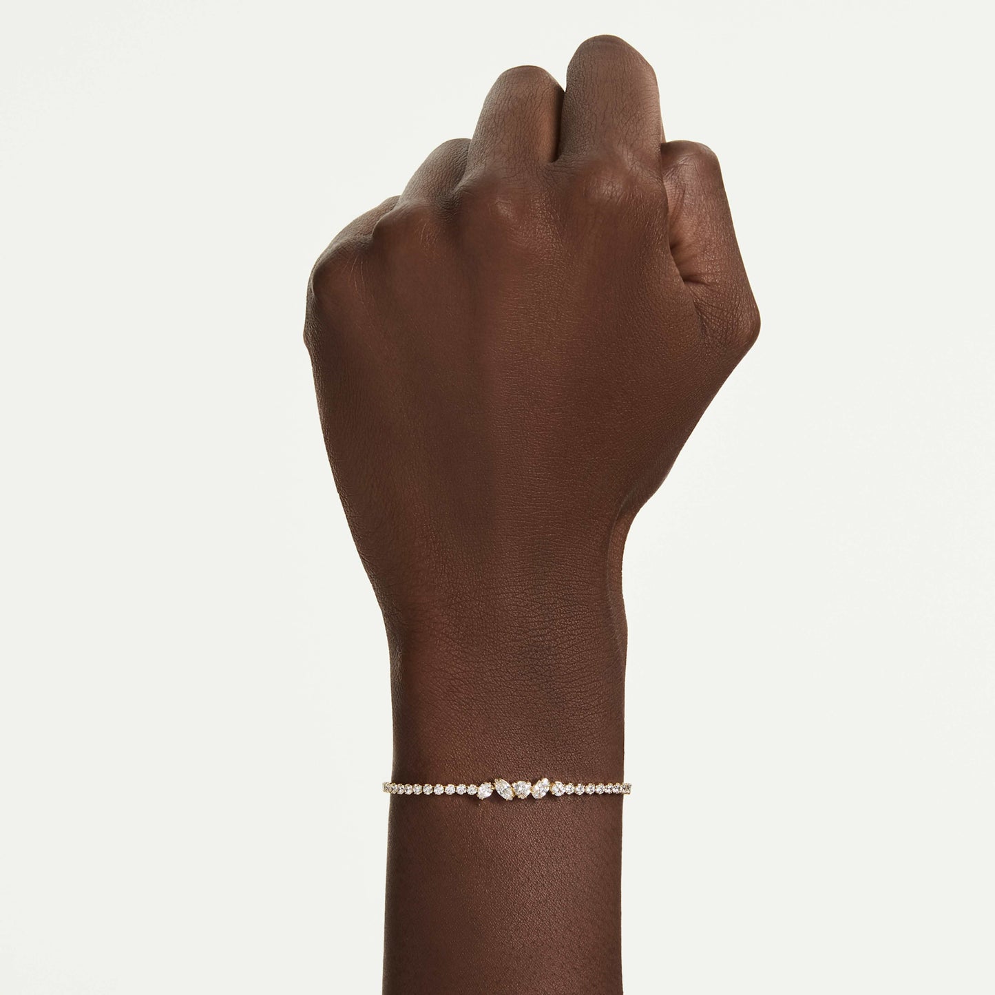 MESMERA BRACELET - WHITE, 18K GOLD