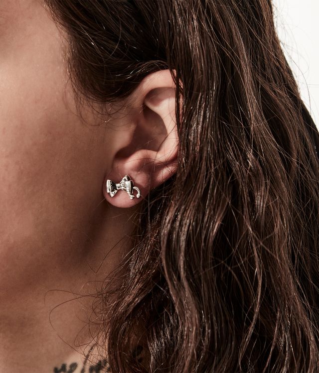 PIERCED BOW EARRINGS