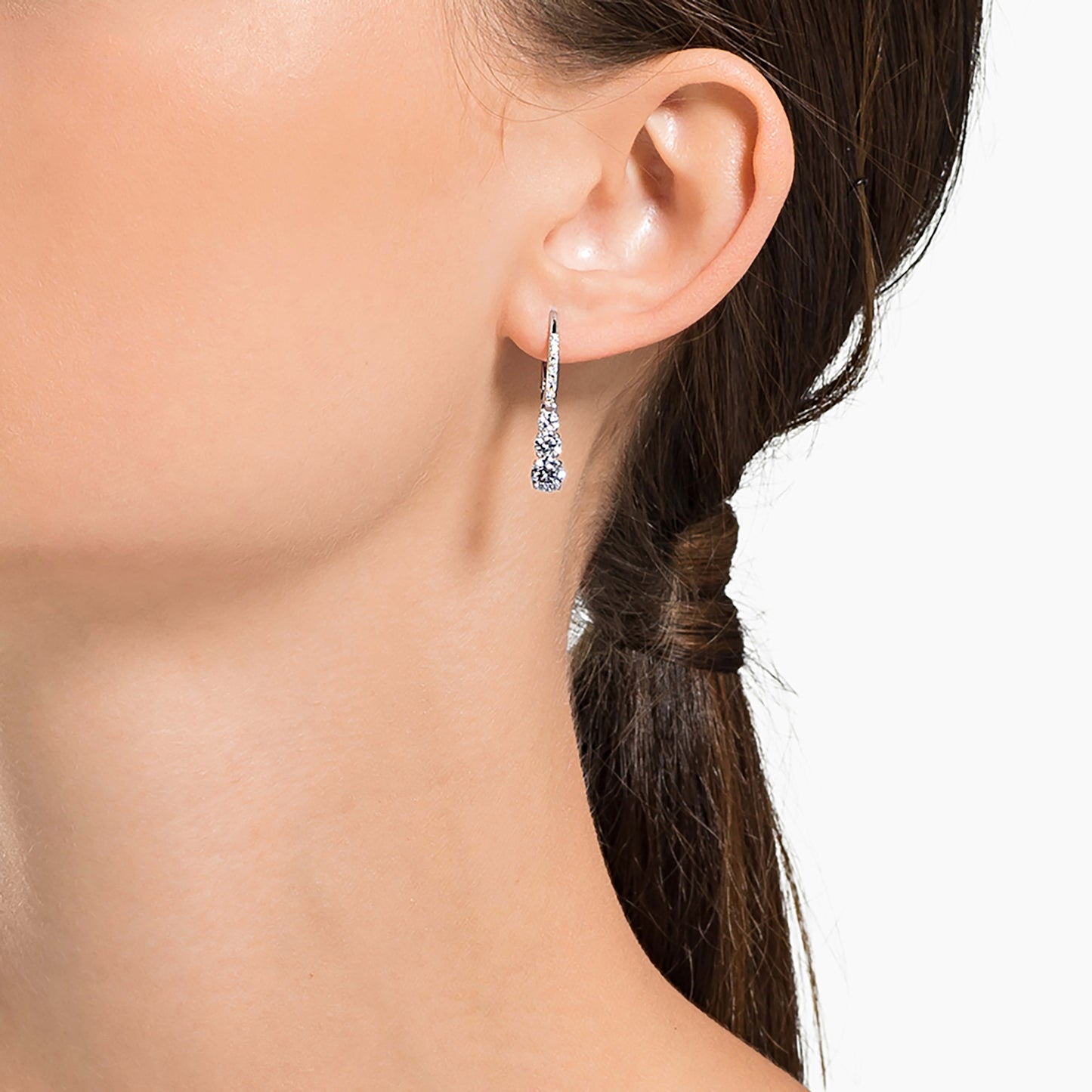 STILLA ATTRACT HOOP EARRINGS - WHITE, RHODIUM