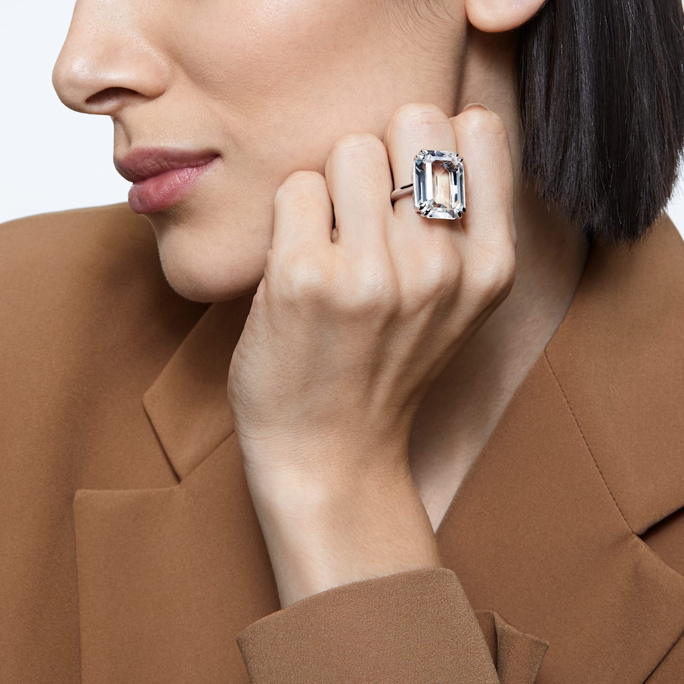 MESMERA RECTANGLE COCKTAIL RING - WHITE, RHODIUM