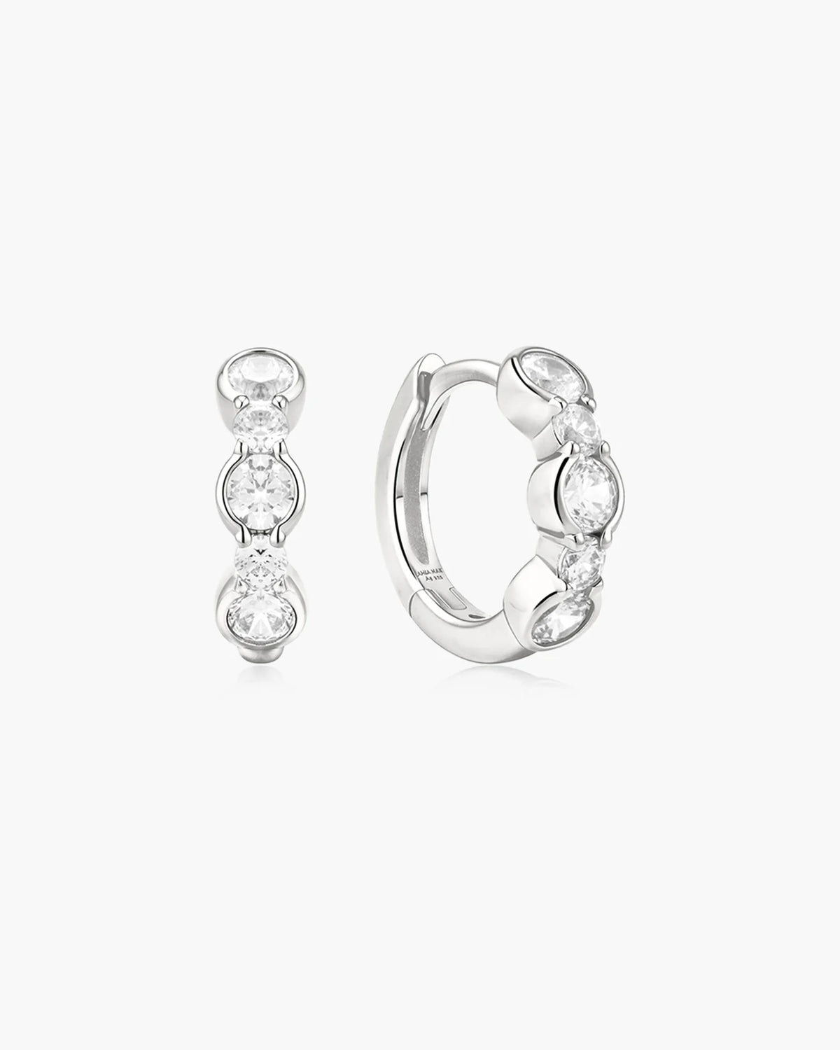 WANDERER ALTERNATING HUGGIE HOOP EARRINGS