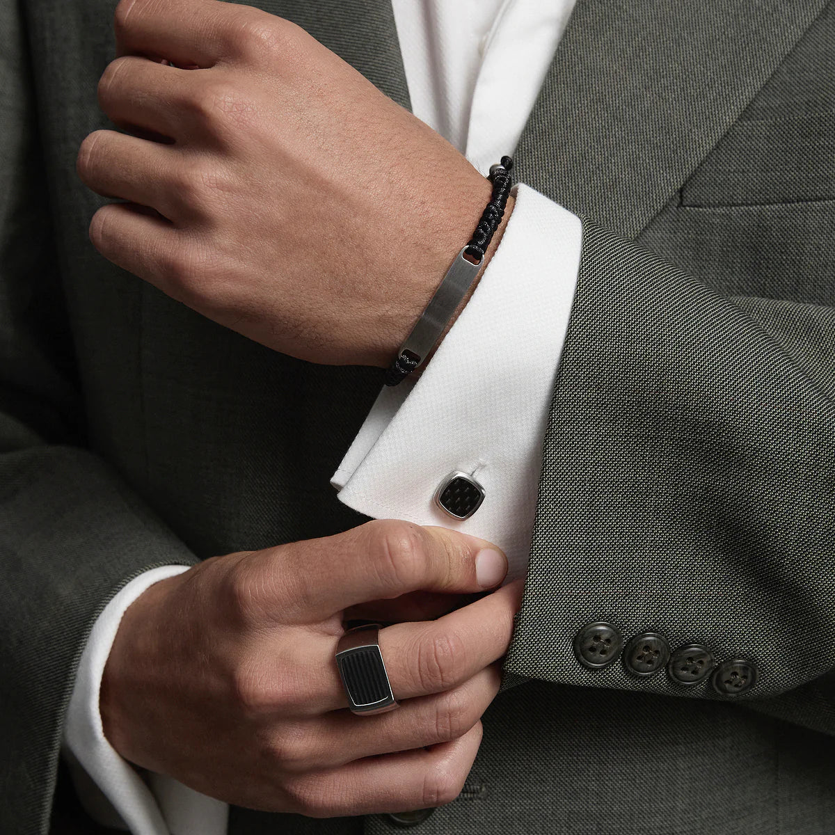 AVIATOR MENS CARBON FIBRE CUFFLINKS
