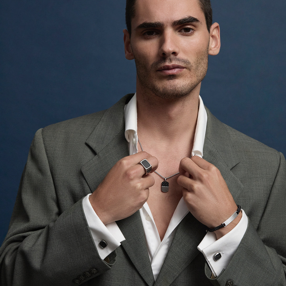 AVIATOR MEN'S DOG TAG PENDANT