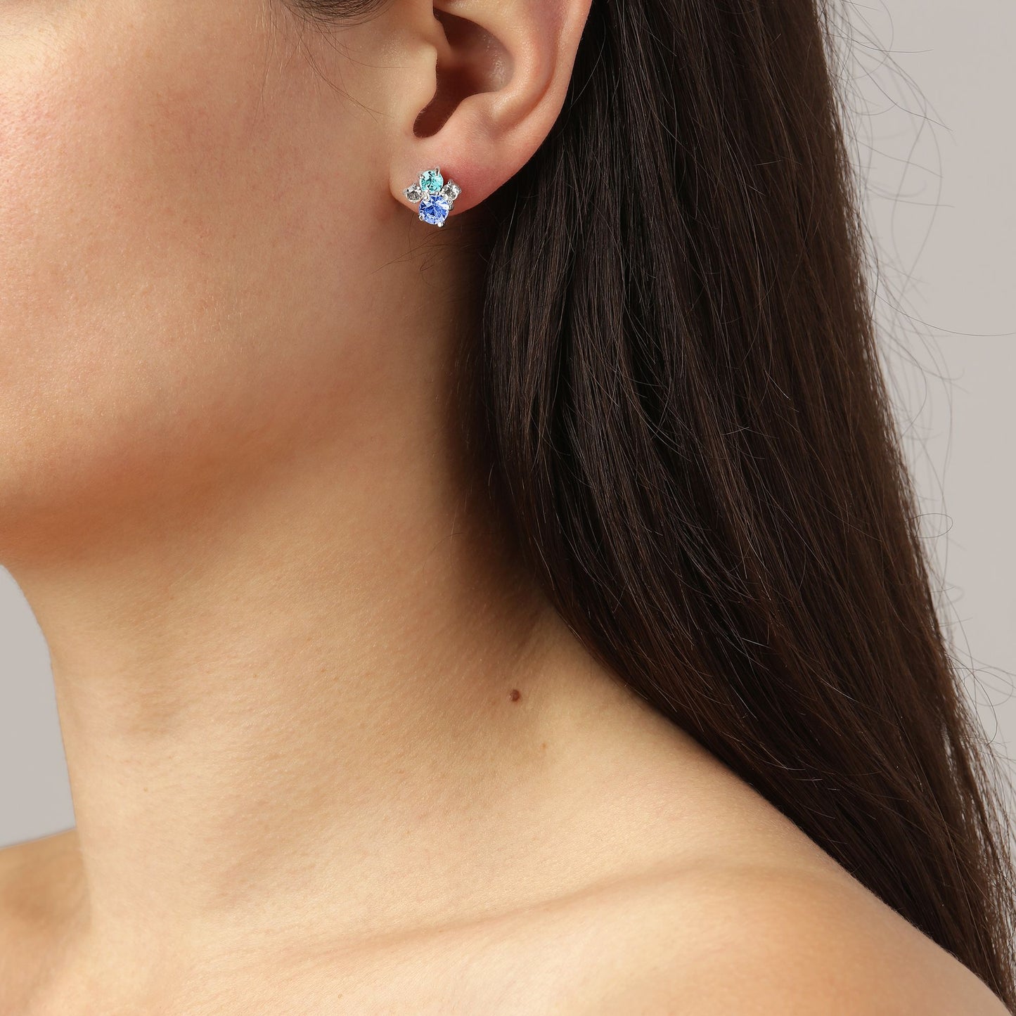 BILLIS SS LIGHT SAPPHIRE EARRINGS