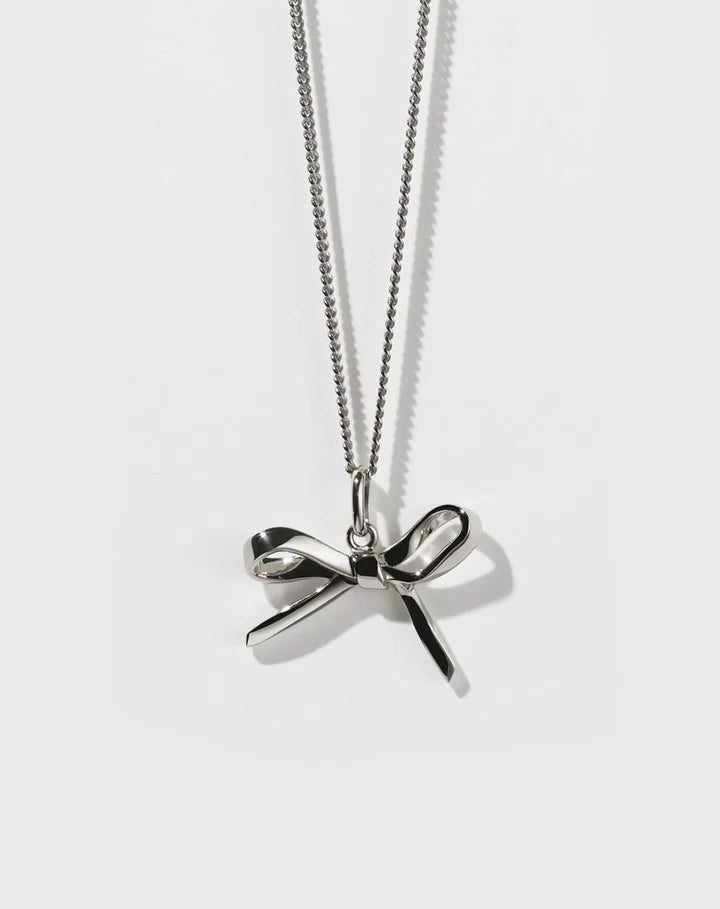 BOW CHARM NECKLACE