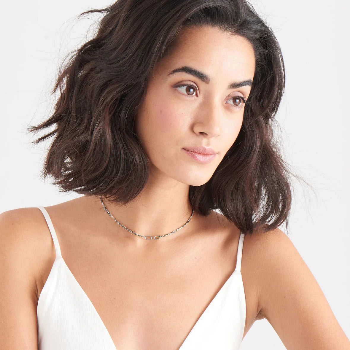 CHAIN REACTION FIGARO NECKLACE