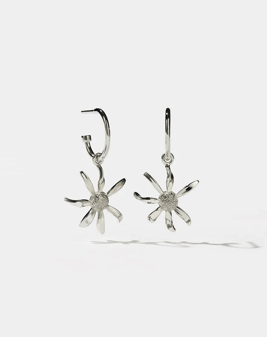 DAISY SIGNATURE HOOPS