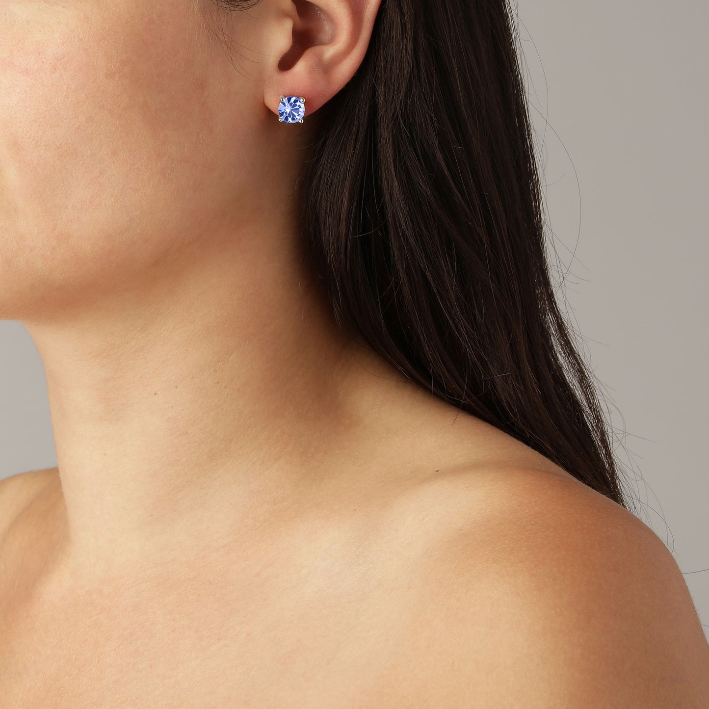 DAZE SHINY SILVER LIGHT SAPPHIRE EARRINGS