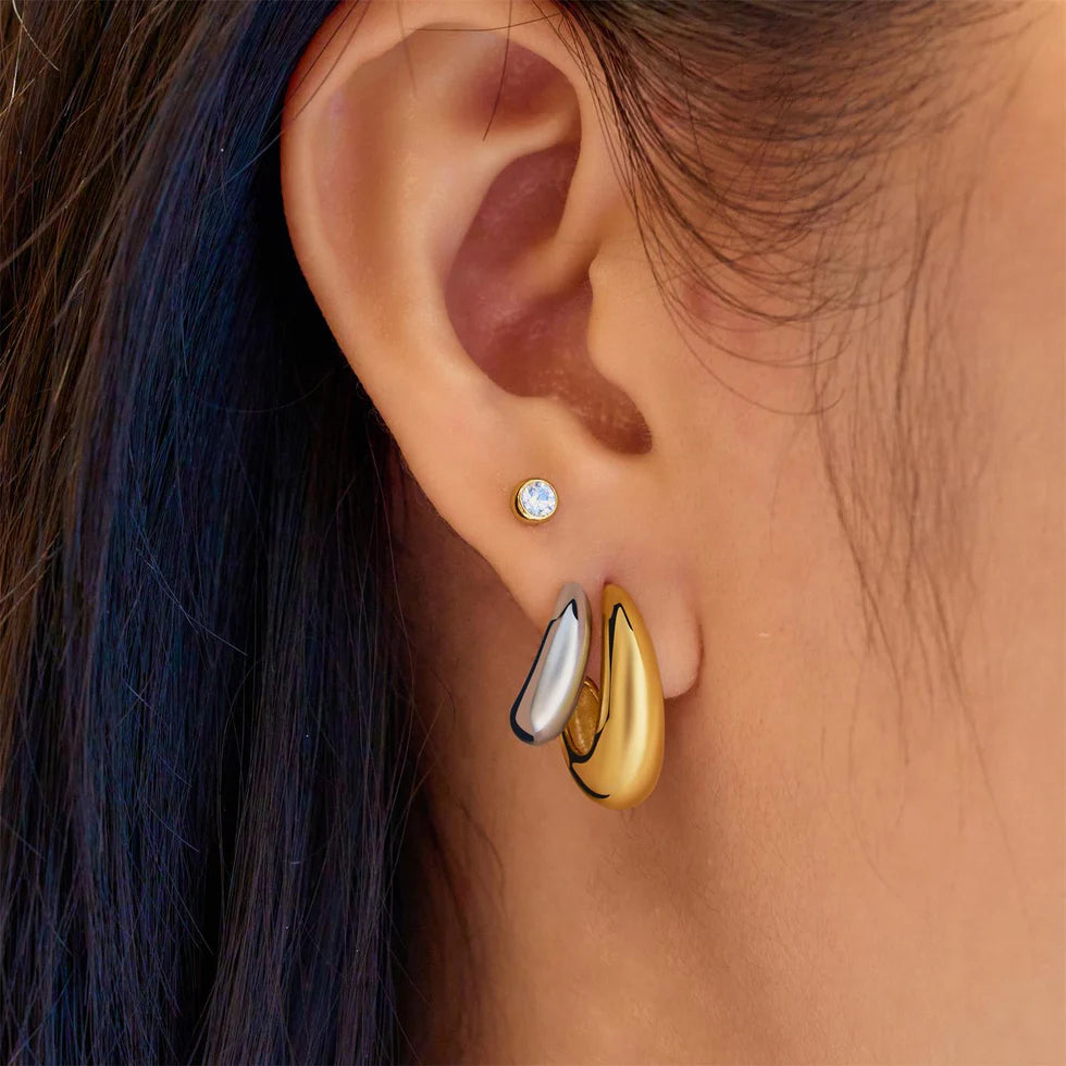 TIDE DOME STUD HOOP EARRINGS