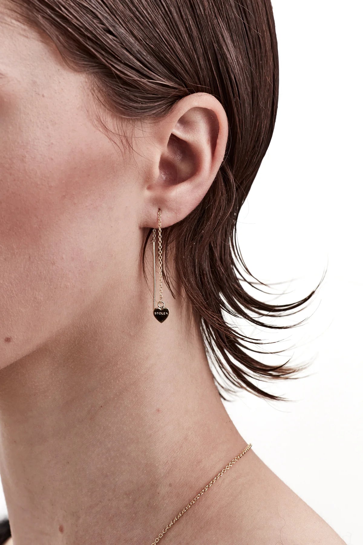 FALLING STOLEN HEART EARRINGS
