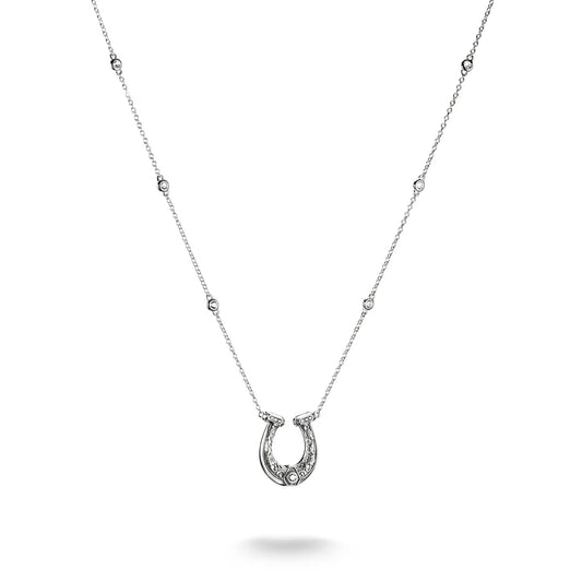 ELYNDRA HORSESHOE NECKLACE