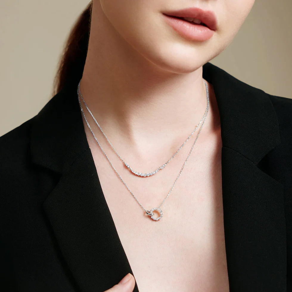 TWINKLE INTERLINKED CIRCLES NECKLACE