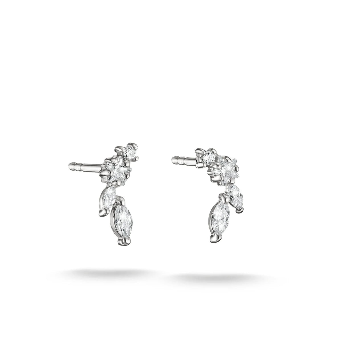 CLASSIC LEAF STUD EARRINGS