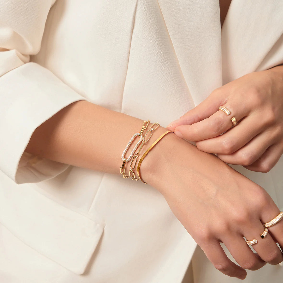 TOUGH PAVE LINK BRACELET