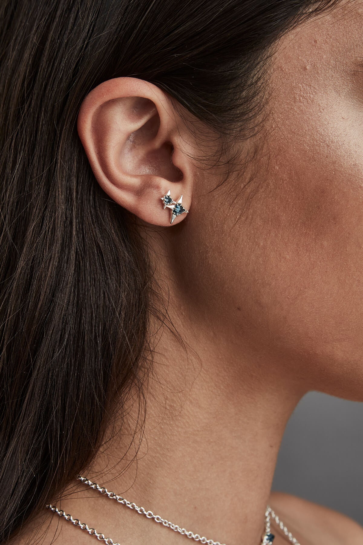 LIQUID STAR STUDS LONDON TOPAZ