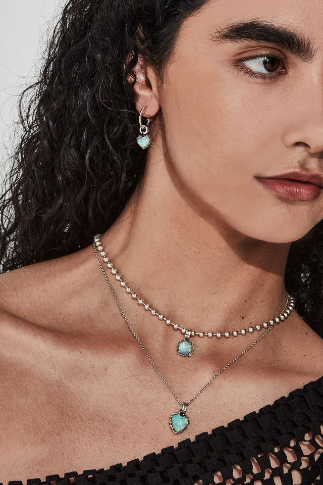 LOVE ANCHOR EARRING OPAL
