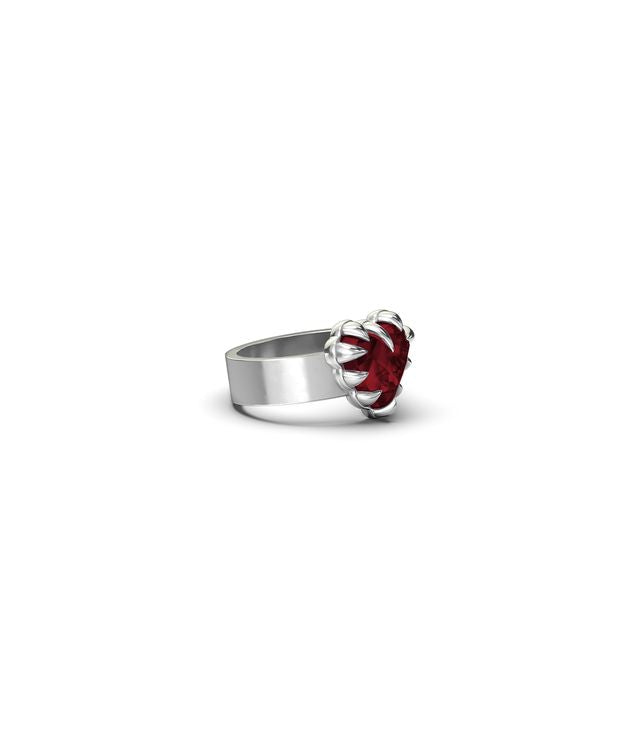 LOVE CLAW RING GARNET