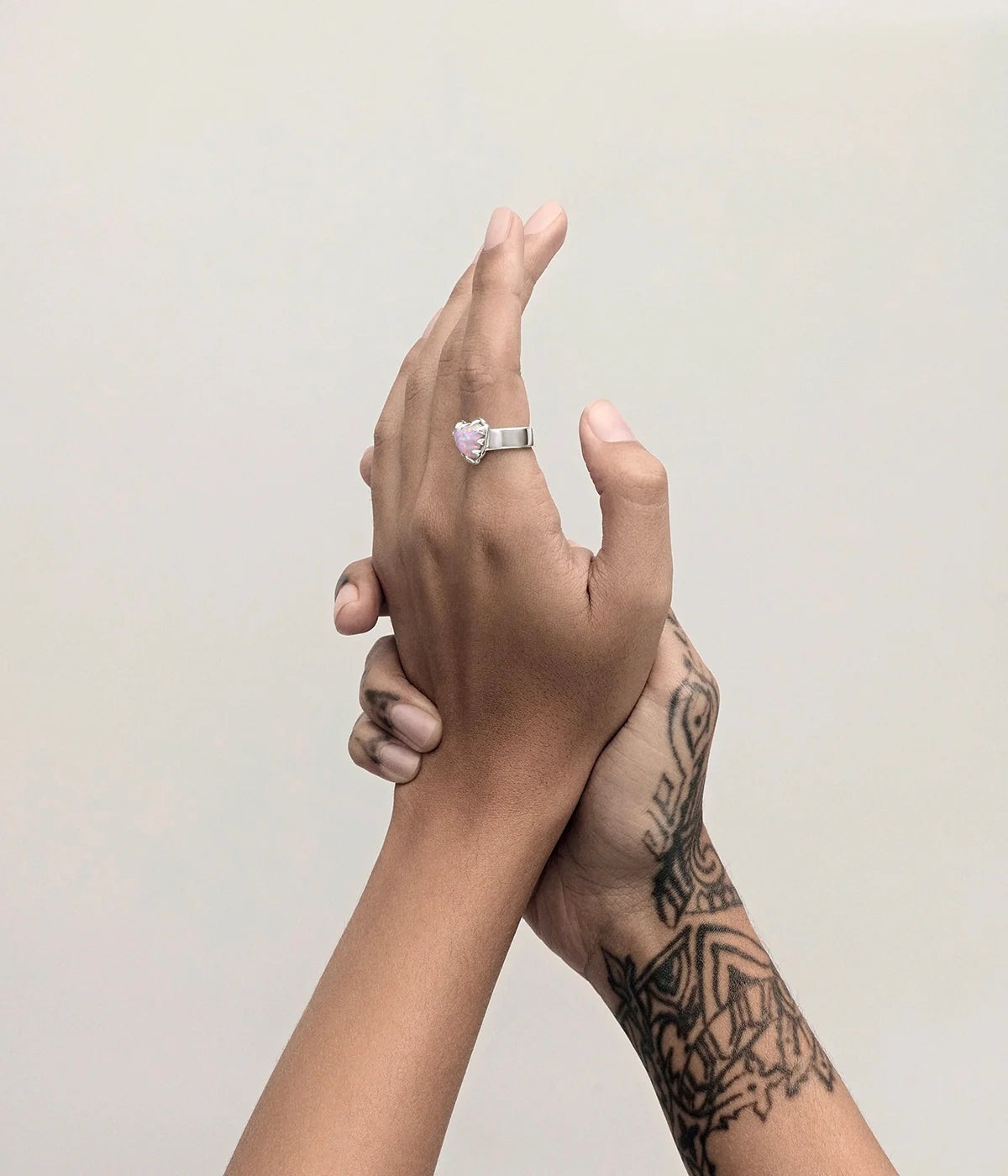 LOVE CLAW RING PINK BELLO OPAL