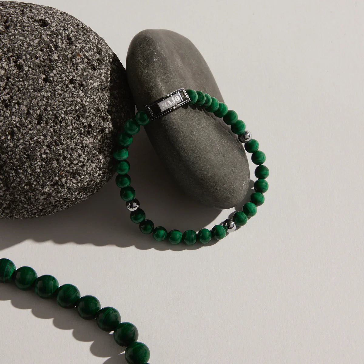 ATLAS MEN'S 6MM BEADED MALACHITE BRACELET