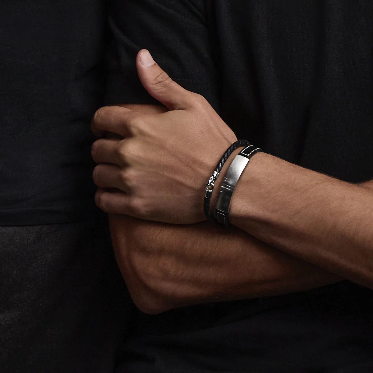 MEMENTO MEN'S LEATHER BUCKLE IDENTITY BRACELET