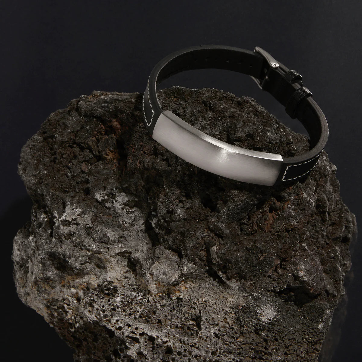 MEMENTO MEN'S LEATHER BUCKLE IDENTITY BRACELET