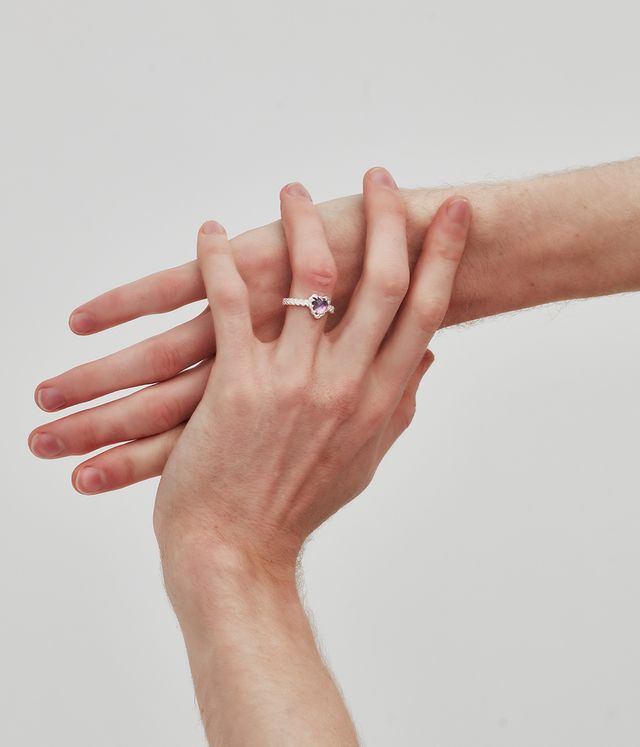 MINI LOVE CLAW RING MYSTIC QUARTZ