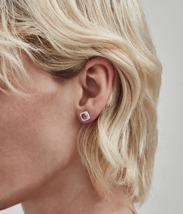 MINI CLAW STUDS MYSTIC QUARTZ