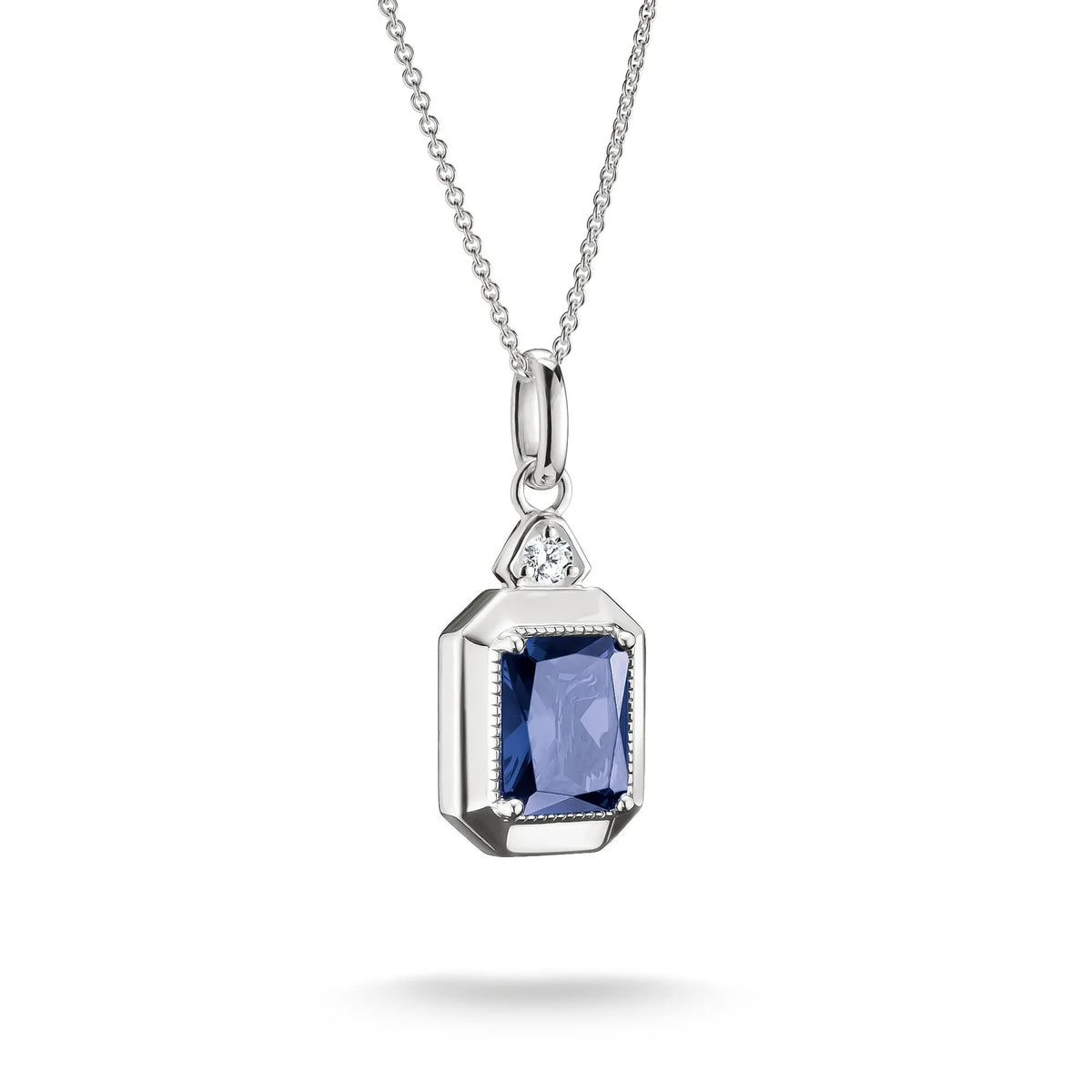 ELYANDRA NANOCRYSTAL OCTAGON NECKLACE