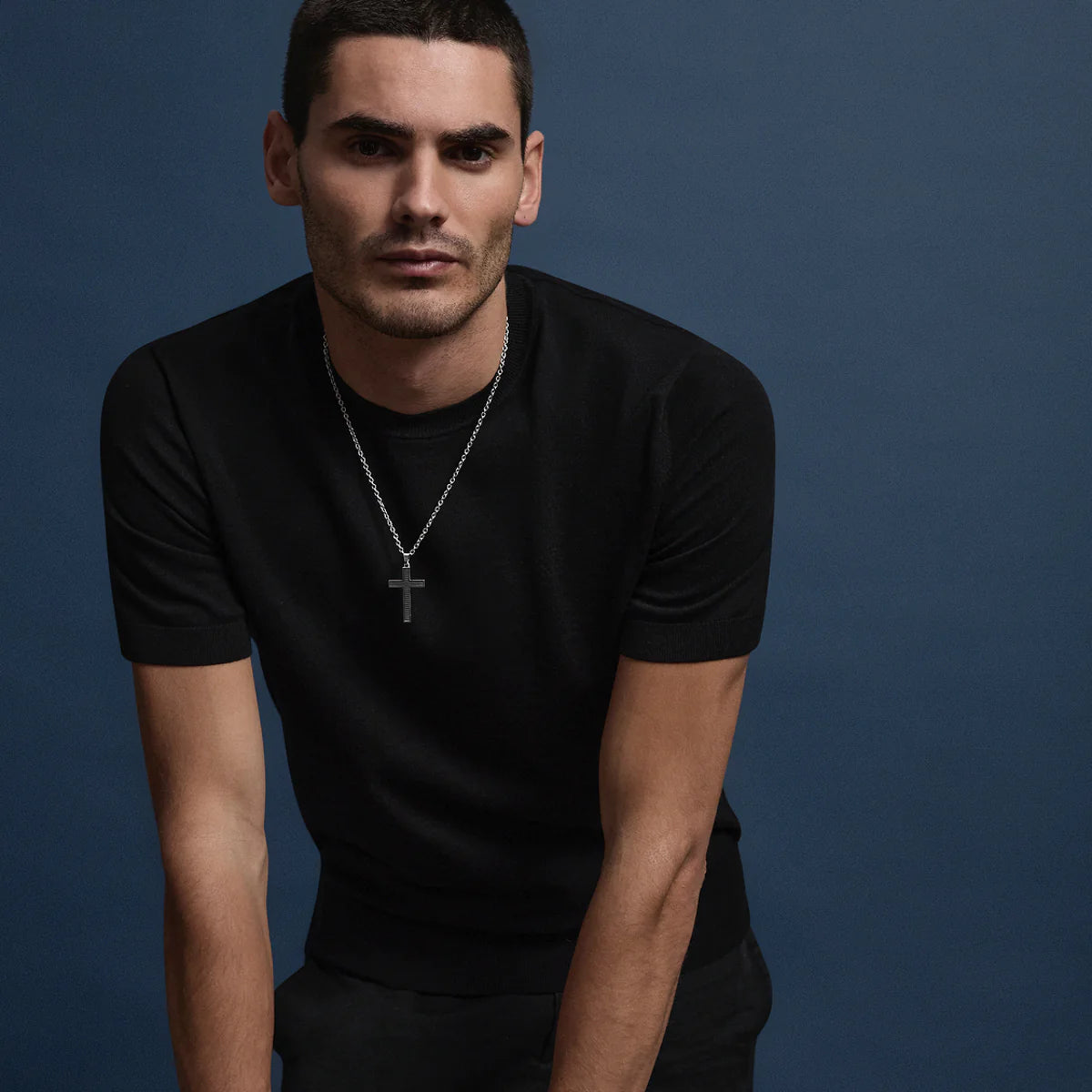 PALADIN MEN'S CROSS PENDANT