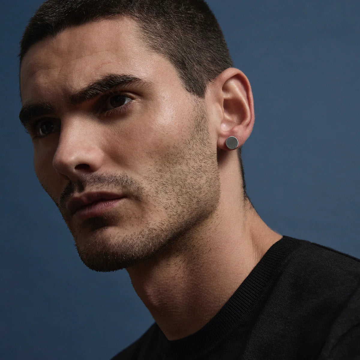 TORQUE MEN'S 8MM REVERSIBLE SINGLE EARRING