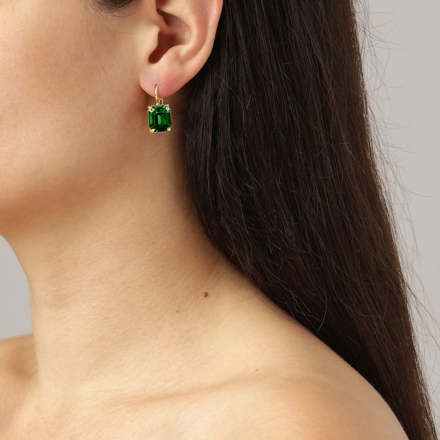 SEGIN SHINY GOLD EMERALD EARRINGS