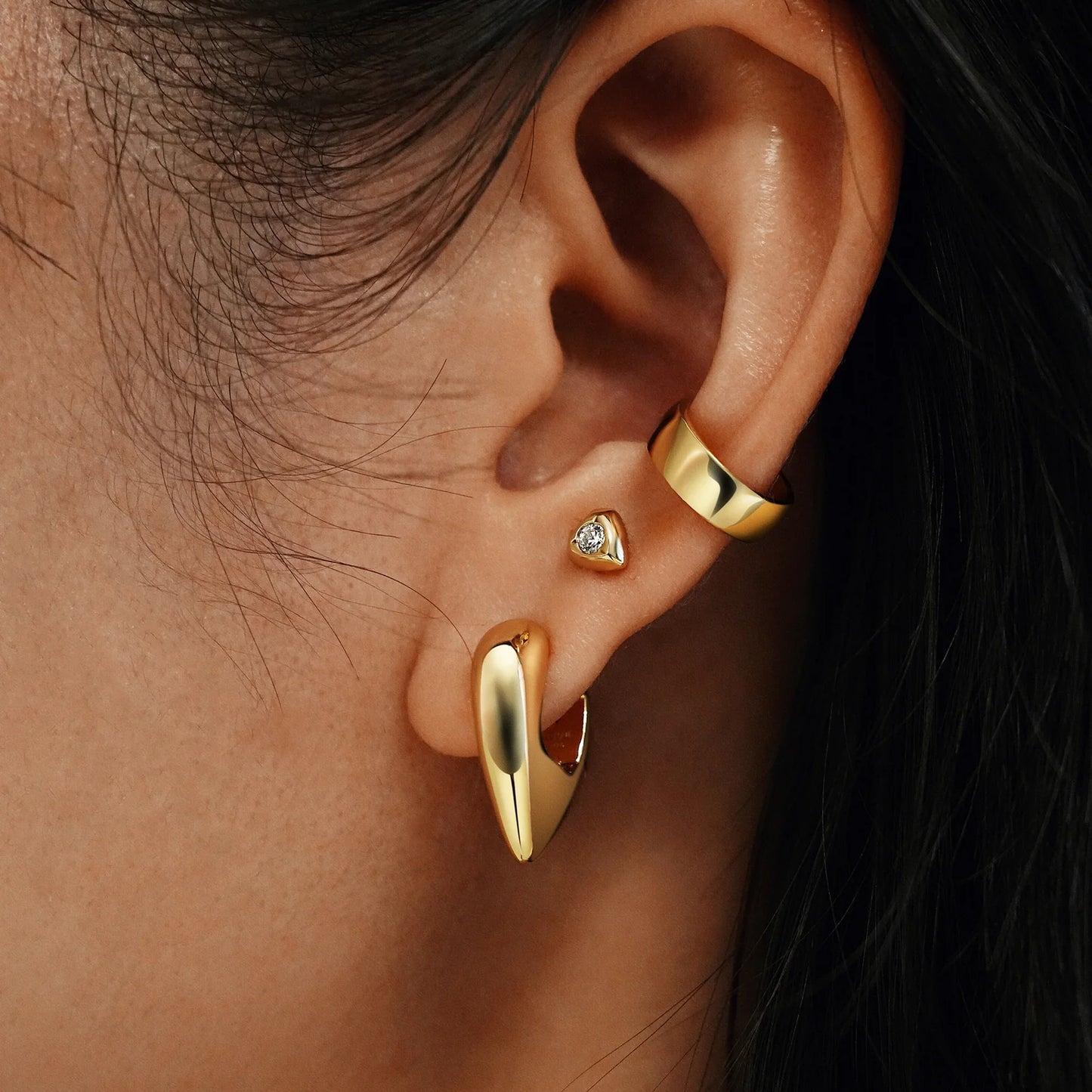 TRAILBLAZER SHIELD STUD EARRINGS