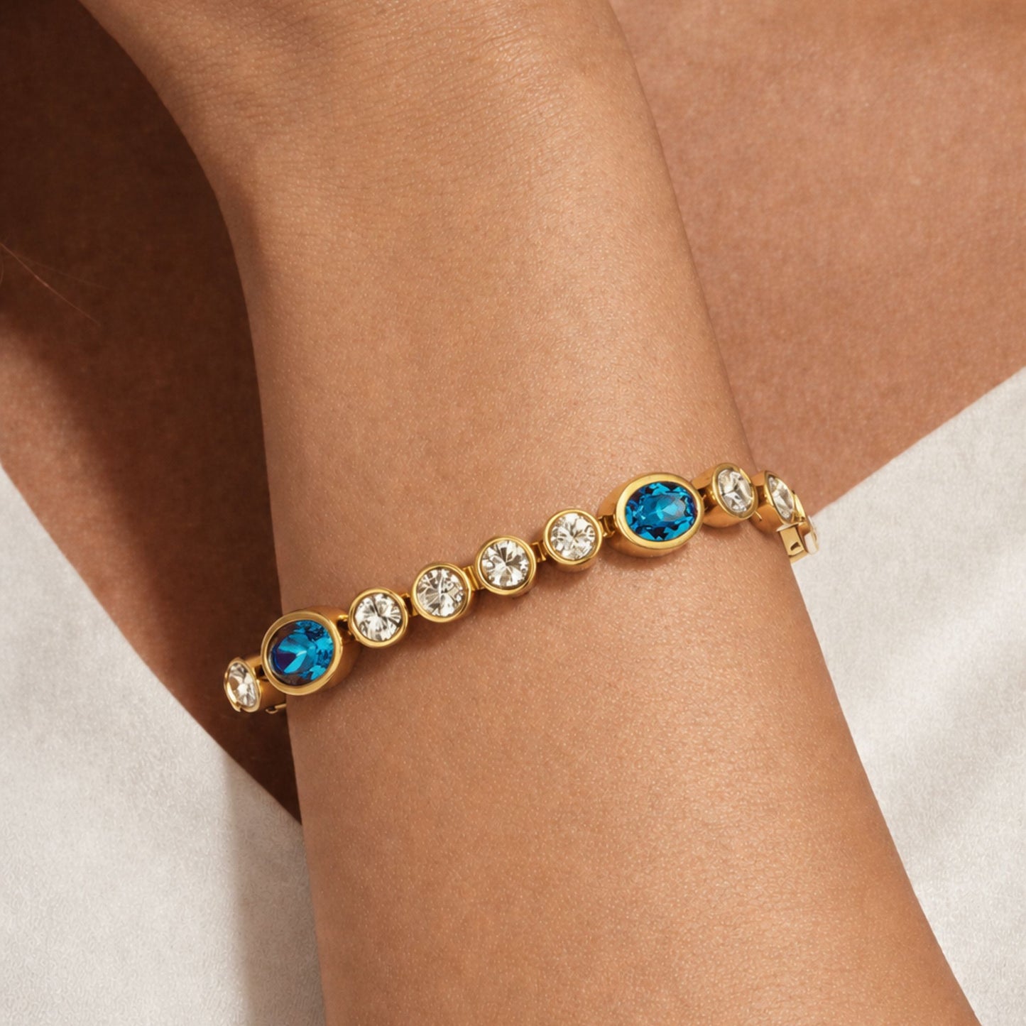 SOPHIA SHINY GOLD PETROL BRACELET