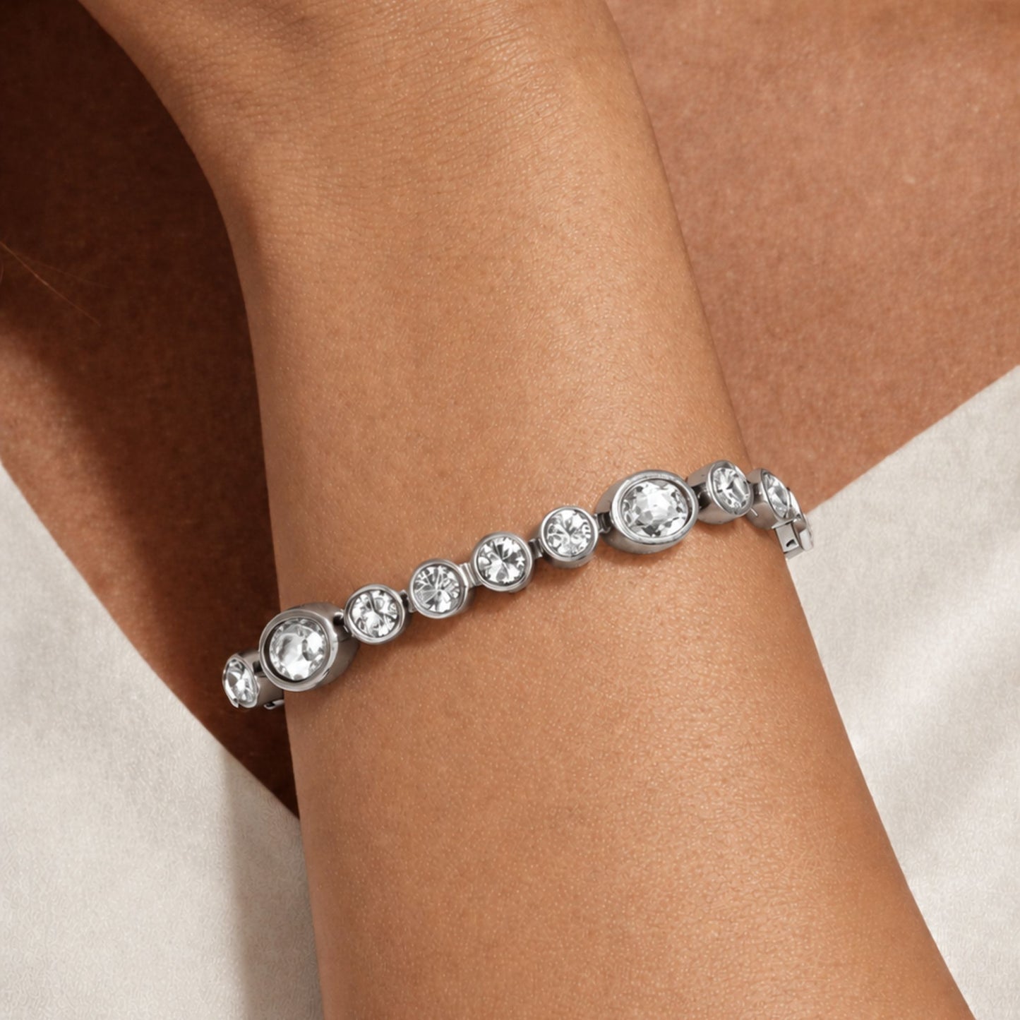 SOPHIA SHINY SILVER CRYSTAL BRACELET