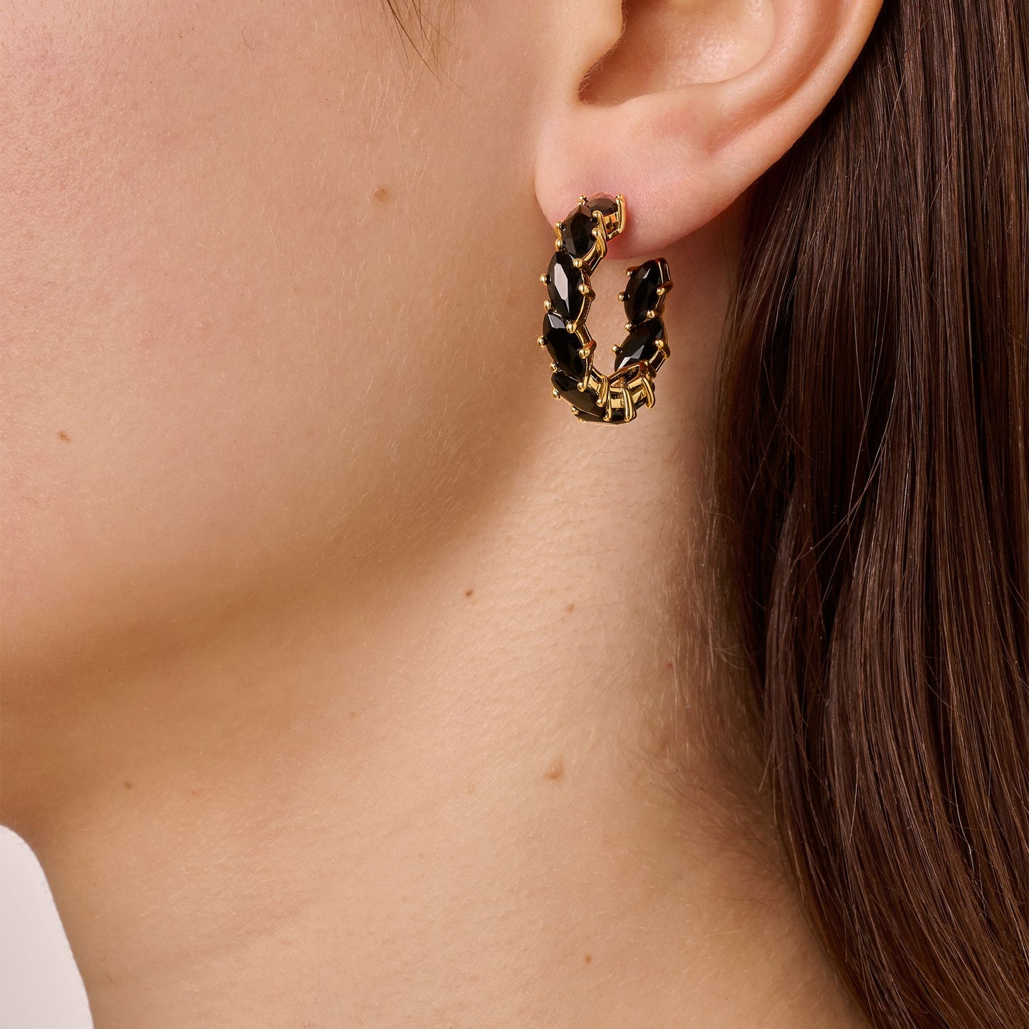 TAMARINE SHINY GOLD BLACK EARRINGS