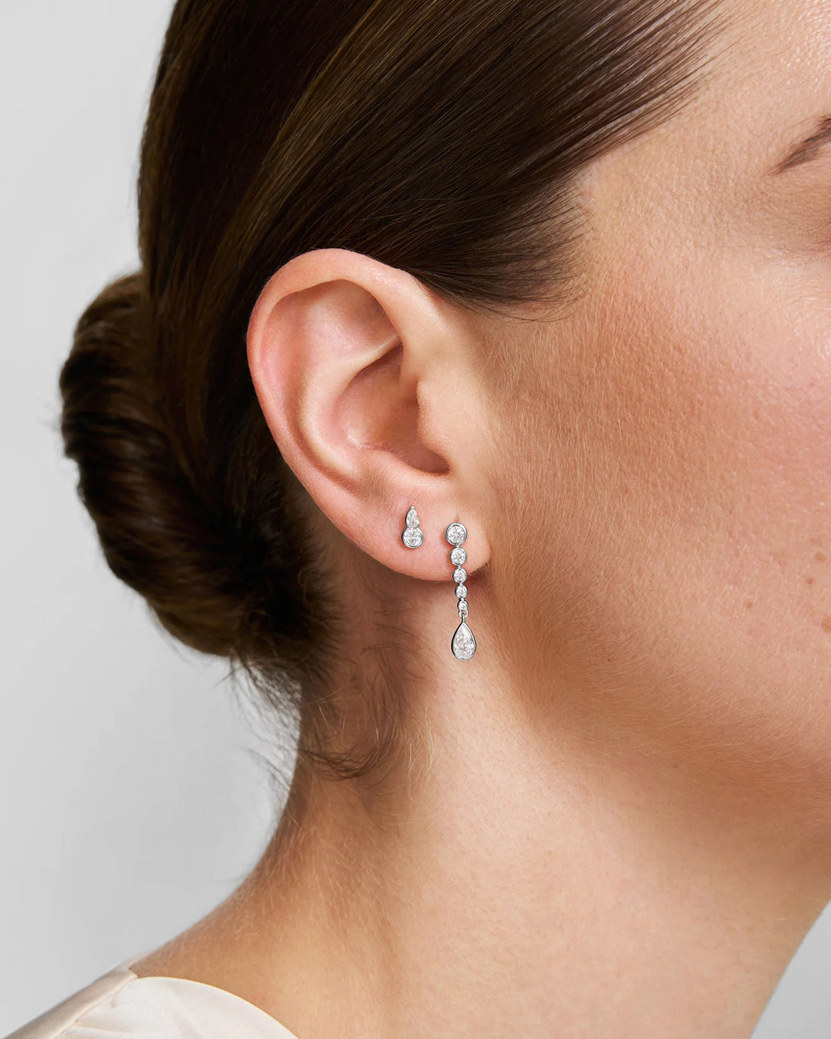 WANDERER ROUND & TEARDROP STUD EARRINGS