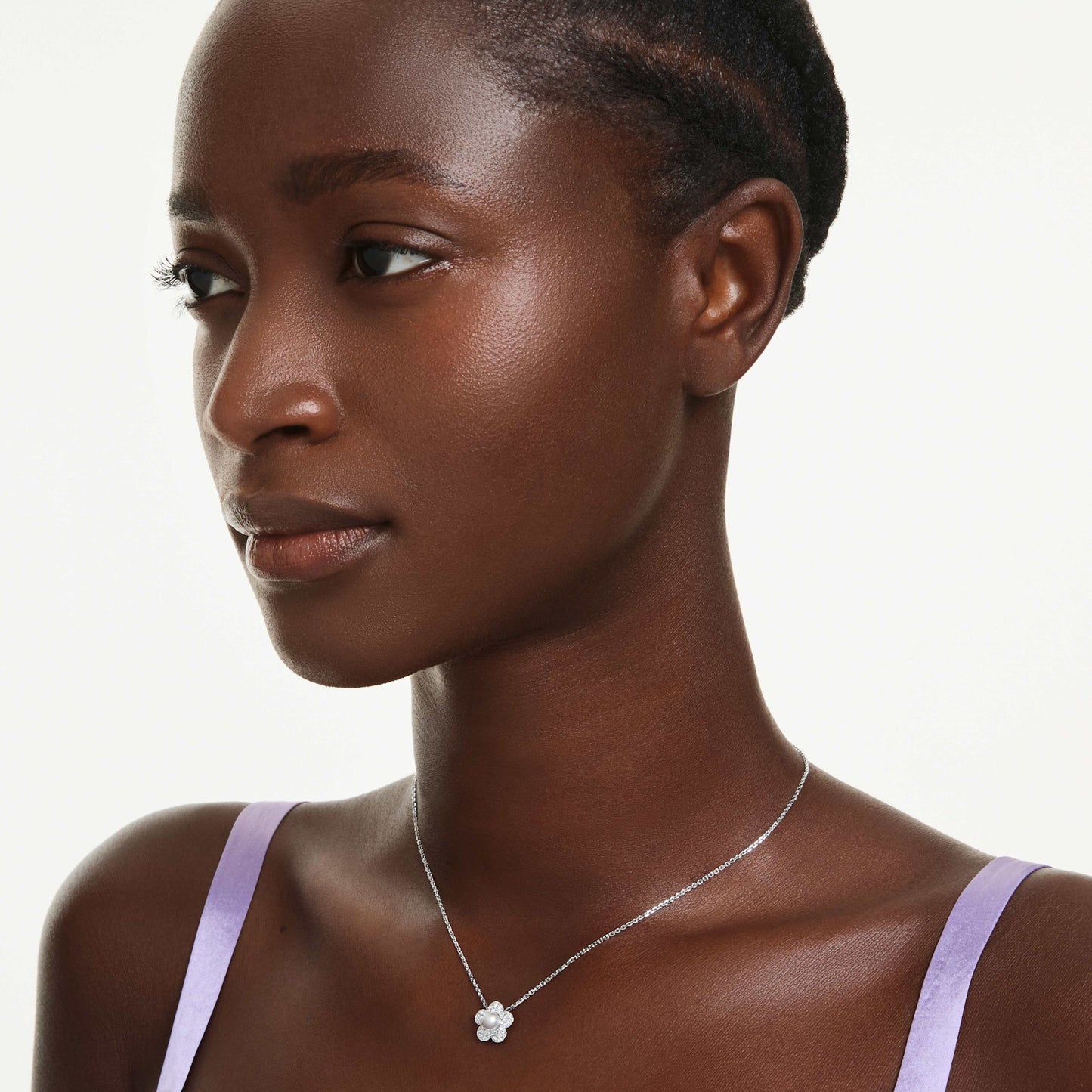 ARIANA GRANDE X PENDANT FLOWER - WHITE RHODIUM