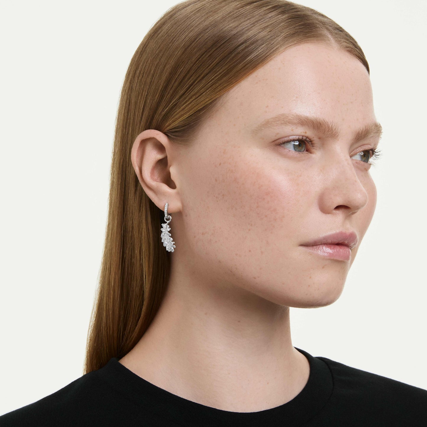 VIENNA EARRINGS FEATHER - WHITE, RHODIUM